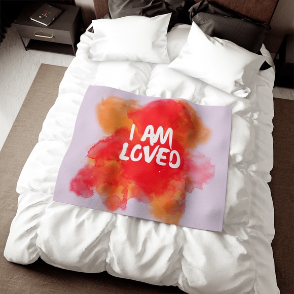 NWOT! "I Am Loved" Watercolor Christian Sweatshirt Blanket - Picture 4 of 4